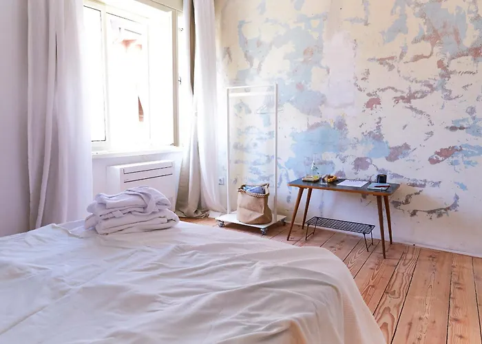 Alma Art Bed and Breakfast *