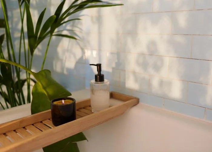 Bed and Breakfast Alma Art Dobrovo