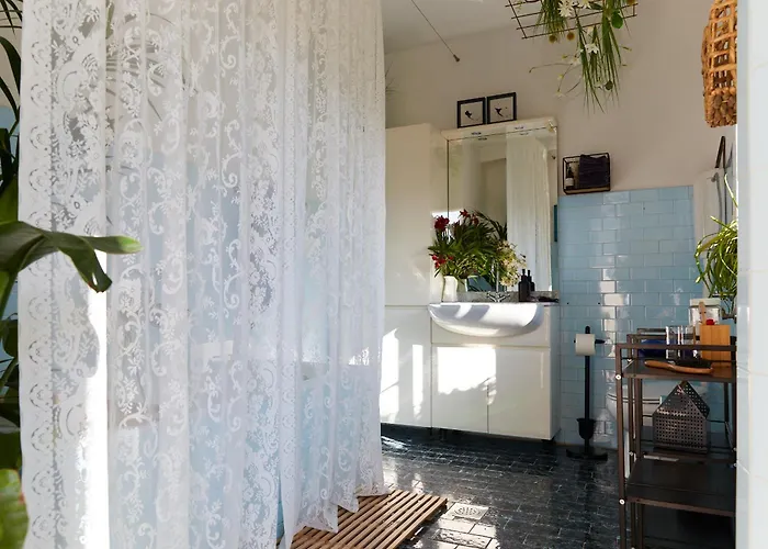 Alma Art Bed and Breakfast Dobrovo